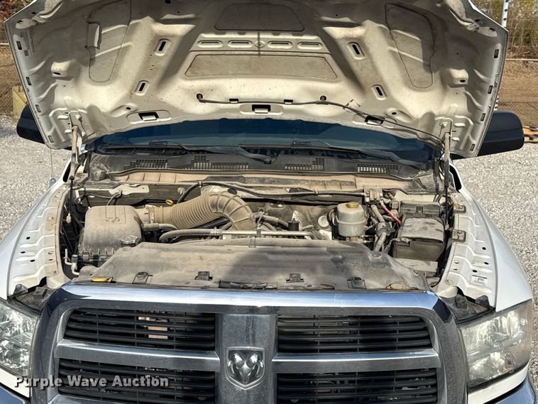 image for item DQ4147 2012 Dodge Ram 3500HD flatbed pickup truck