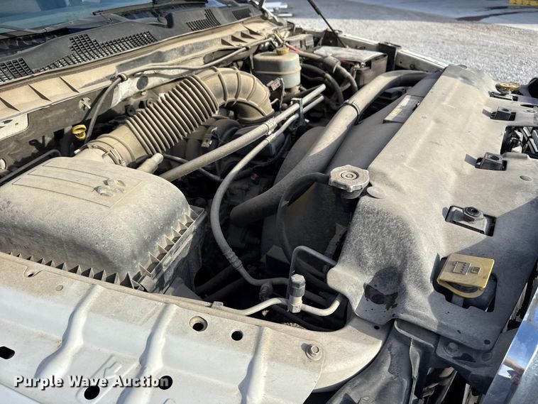 image for item DQ4147 2012 Dodge Ram 3500HD flatbed pickup truck