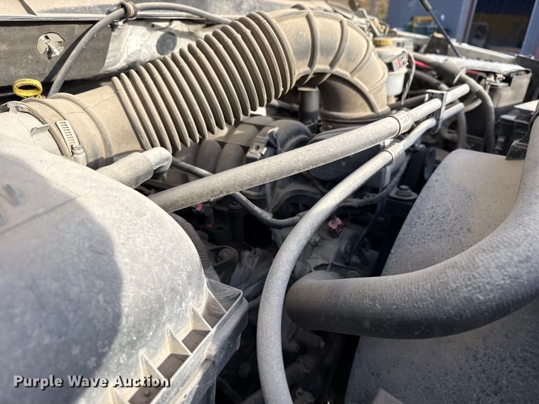 image for item DQ4147 2012 Dodge Ram 3500HD flatbed pickup truck