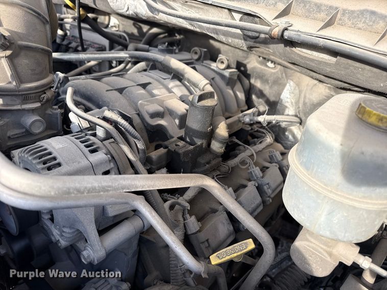 image for item DQ4147 2012 Dodge Ram 3500HD flatbed pickup truck