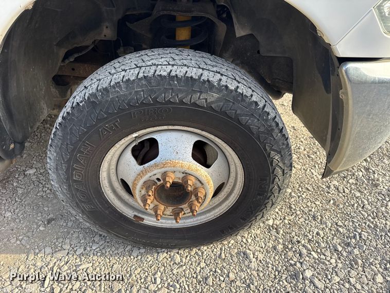 image for item DQ4147 2012 Dodge Ram 3500HD flatbed pickup truck