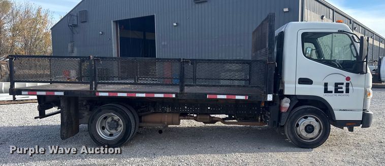 image for item DQ4148 2019 Mitsubishi Fuso FE140 flatbed truck