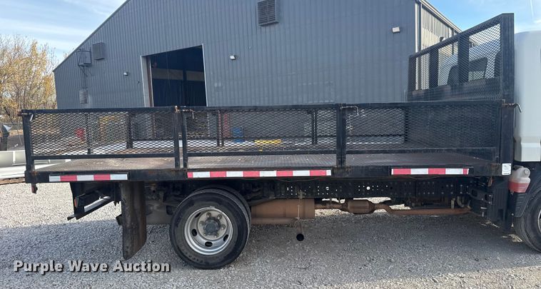 image for item DQ4148 2019 Mitsubishi Fuso FE140 flatbed truck