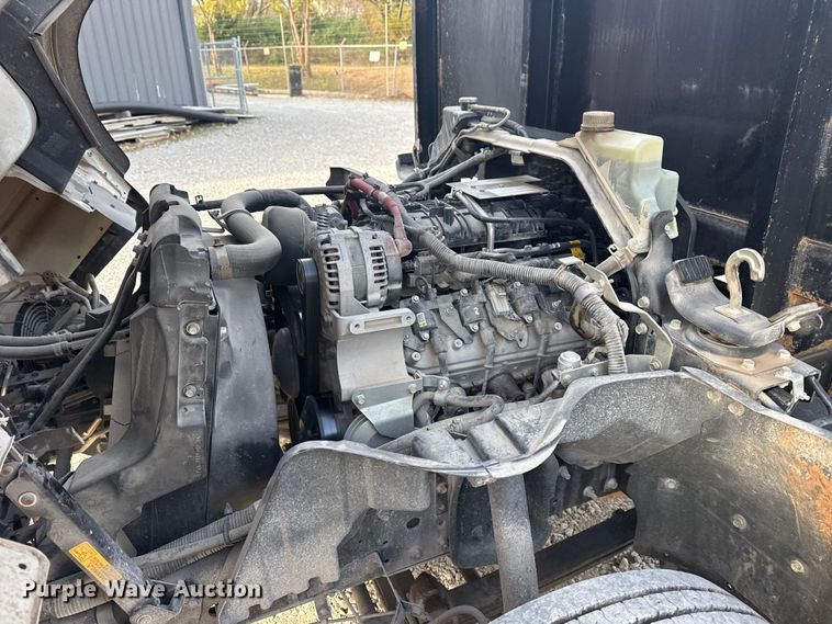 image for item DQ4148 2019 Mitsubishi Fuso FE140 flatbed truck