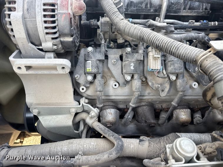 image for item DQ4148 2019 Mitsubishi Fuso FE140 flatbed truck