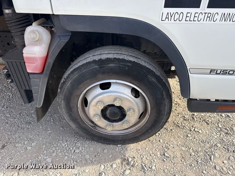 image for item DQ4148 2019 Mitsubishi Fuso FE140 flatbed truck