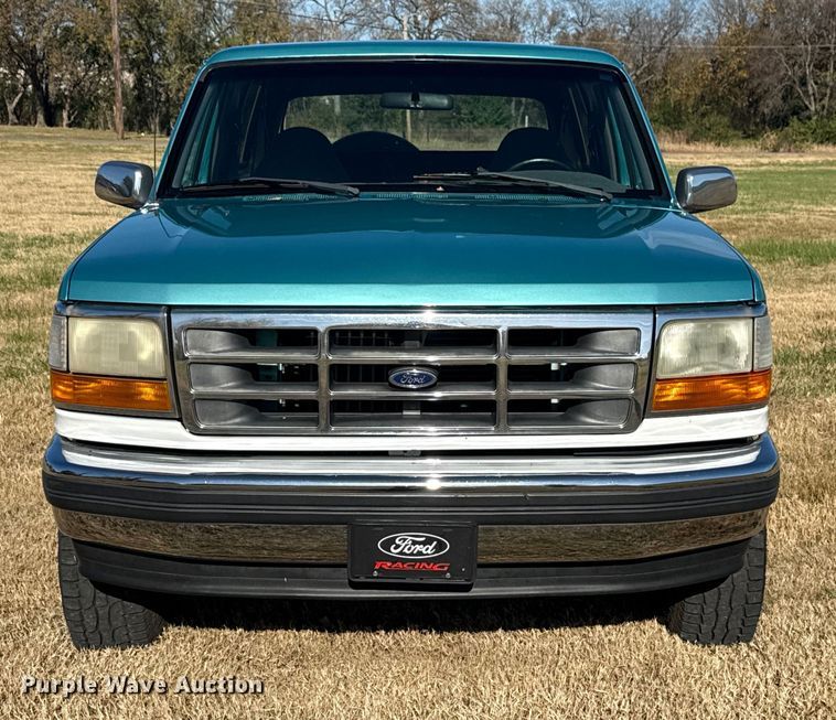 image for item DQ4151 1995 Ford Bronco SUV