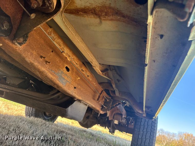 image for item DQ4151 1995 Ford Bronco SUV