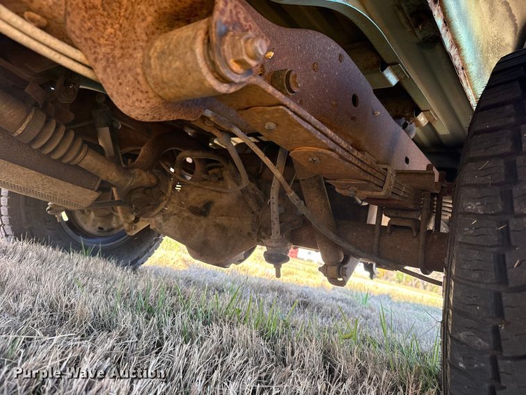 image for item DQ4151 1995 Ford Bronco SUV