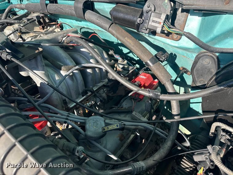 image for item DQ4151 1995 Ford Bronco SUV