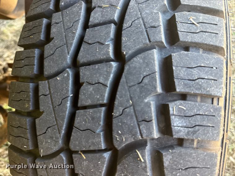 image for item DQ4151 1995 Ford Bronco SUV