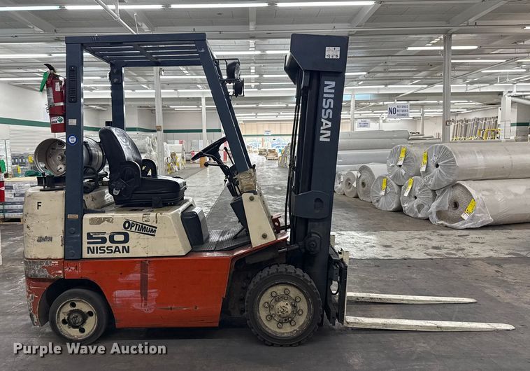 MONTACARGAS NISSAN CPJ02A25PV