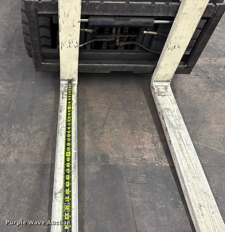 image for item DQ4152 Nissan CPJ02A25PV forklift