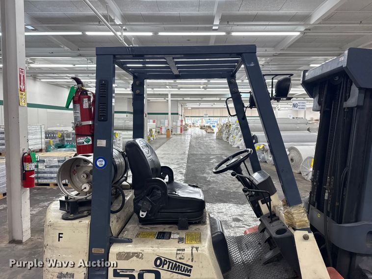 image for item DQ4152 Nissan CPJ02A25PV forklift