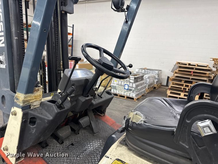 image for item DQ4152 Nissan CPJ02A25PV forklift