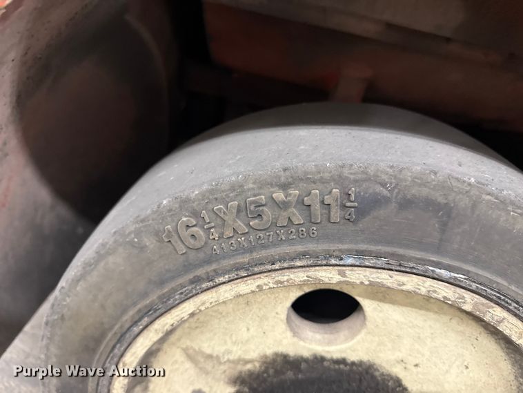 image for item DQ4152 Nissan CPJ02A25PV forklift