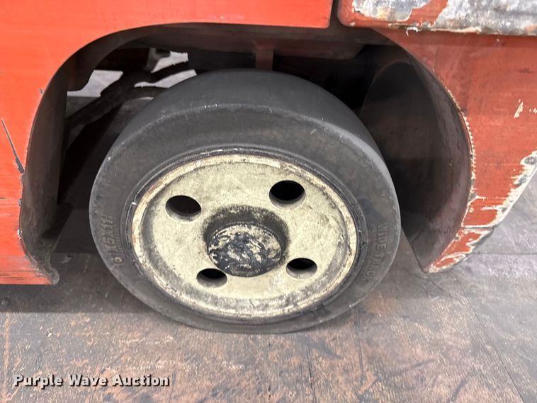 image for item DQ4152 Nissan CPJ02A25PV forklift