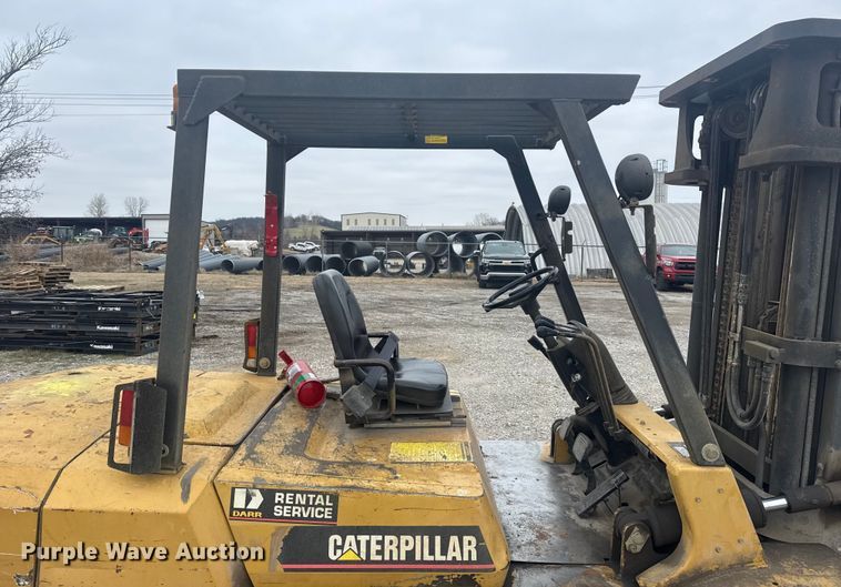 image for item DQ4170 Caterpillar DP45 forklift