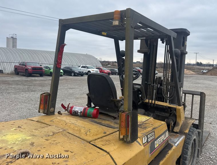image for item DQ4170 Caterpillar DP45 forklift