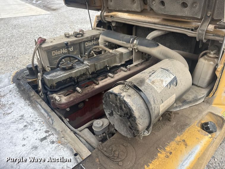 image for item DQ4170 Caterpillar DP45 forklift