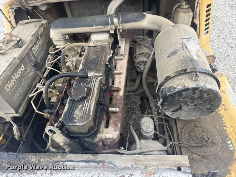 image for item DQ4170 Caterpillar DP45 forklift