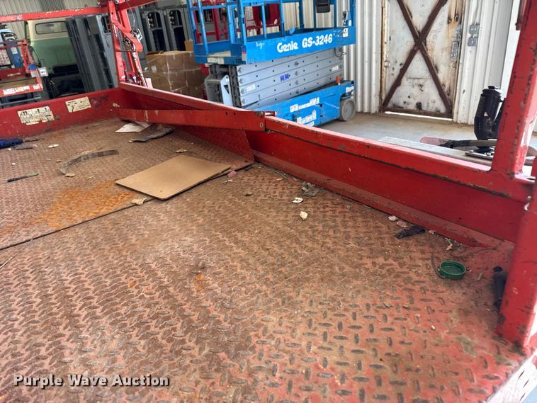 image for item DQ7746 Skyjack SJIII 4632 scissor lift