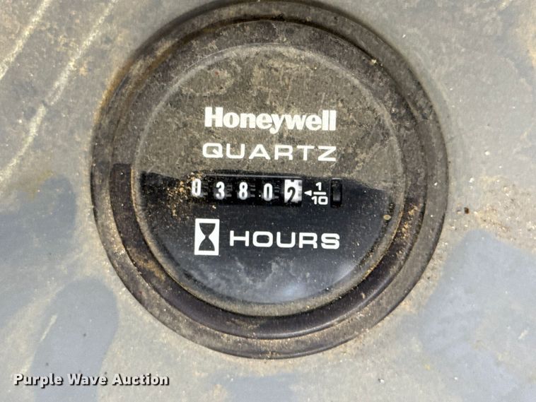 image for item DQ7746 Skyjack SJIII 4632 scissor lift