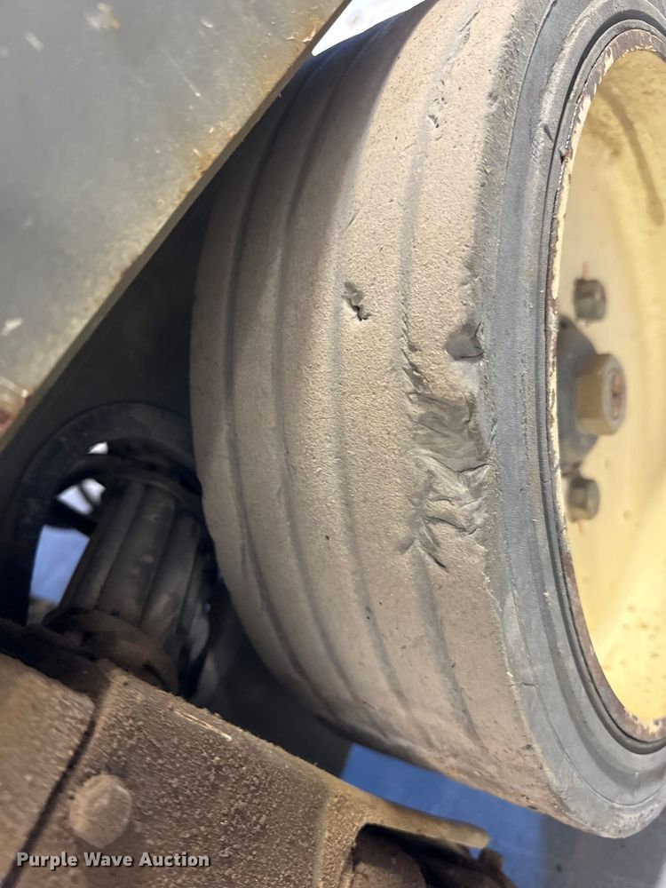 image for item DQ7748 Skyjack SJIII 4632 scissor lift