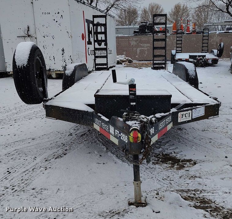 image for item DT0790 2002 SUP equipment trailer