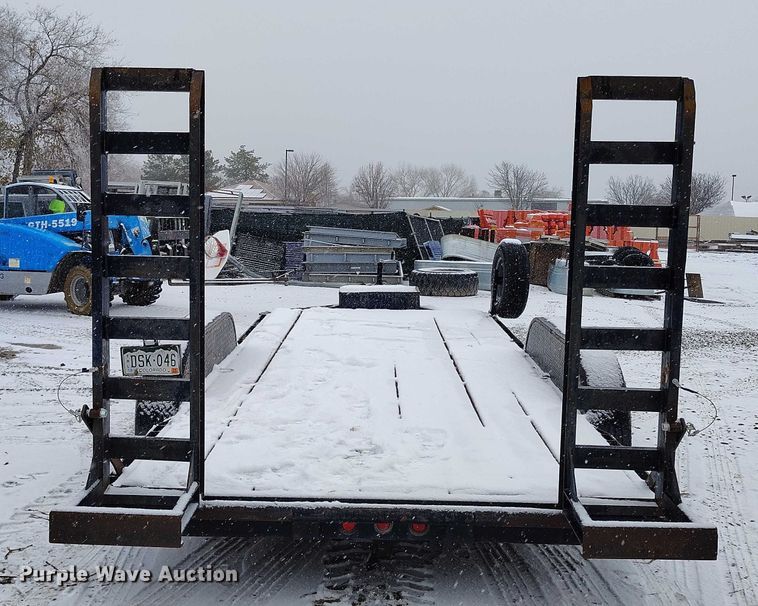 image for item DT0790 2002 SUP equipment trailer