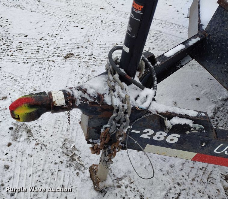 image for item DT0790 2002 SUP equipment trailer