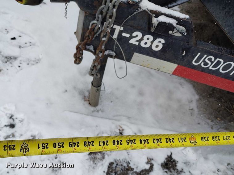 image for item DT0790 2002 SUP equipment trailer