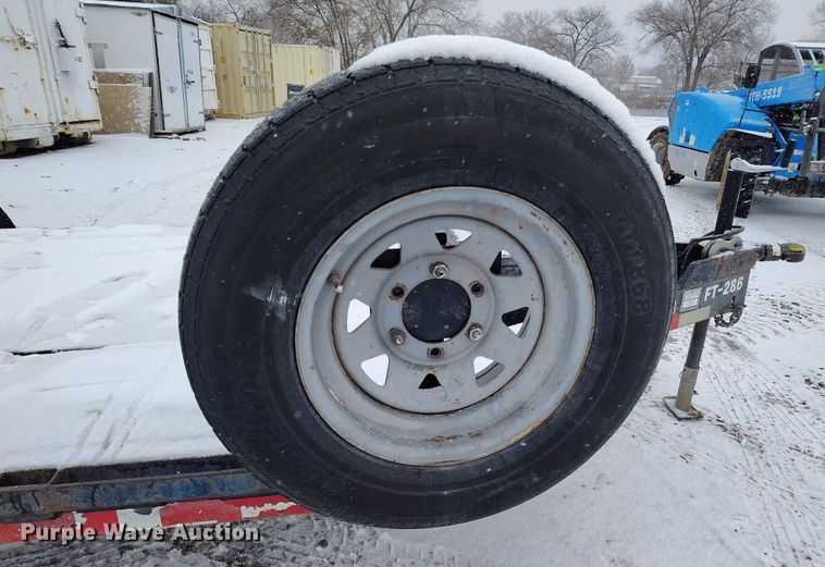 image for item DT0790 2002 SUP equipment trailer