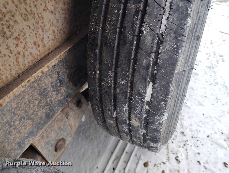 image for item DT0790 2002 SUP equipment trailer