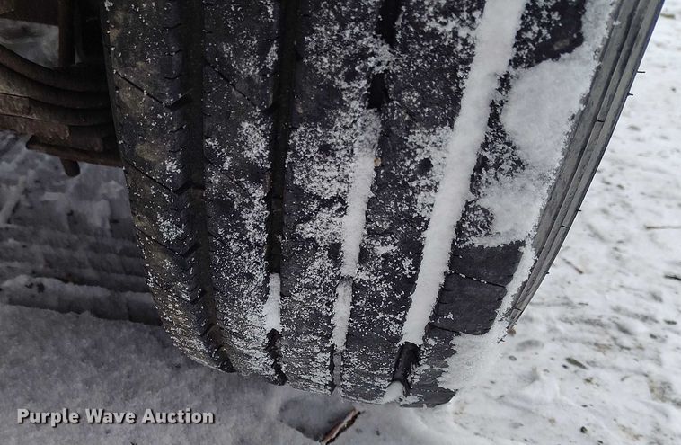 image for item DT0790 2002 SUP equipment trailer