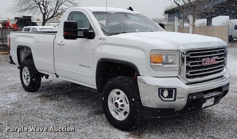 image for item DT0791 2016 GMC Sierra 2500HD pickup truck