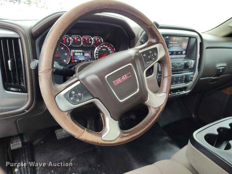 image for item DT0791 2016 GMC Sierra 2500HD pickup truck