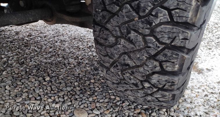 image for item DT0791 2016 GMC Sierra 2500HD pickup truck