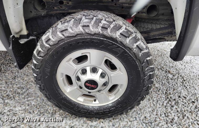 image for item DT0791 2016 GMC Sierra 2500HD pickup truck