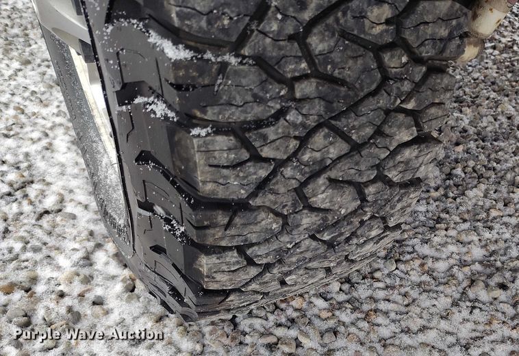 image for item DT0791 2016 GMC Sierra 2500HD pickup truck