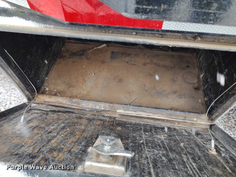 image for item DT0792 2022 GMC Sierra 3500HD Crew Cab flatbed pickup truck