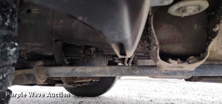 image for item DT0792 2022 GMC Sierra 3500HD Crew Cab flatbed pickup truck