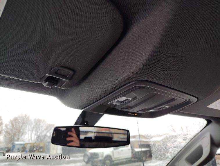 image for item DT0792 2022 GMC Sierra 3500HD Crew Cab flatbed pickup truck