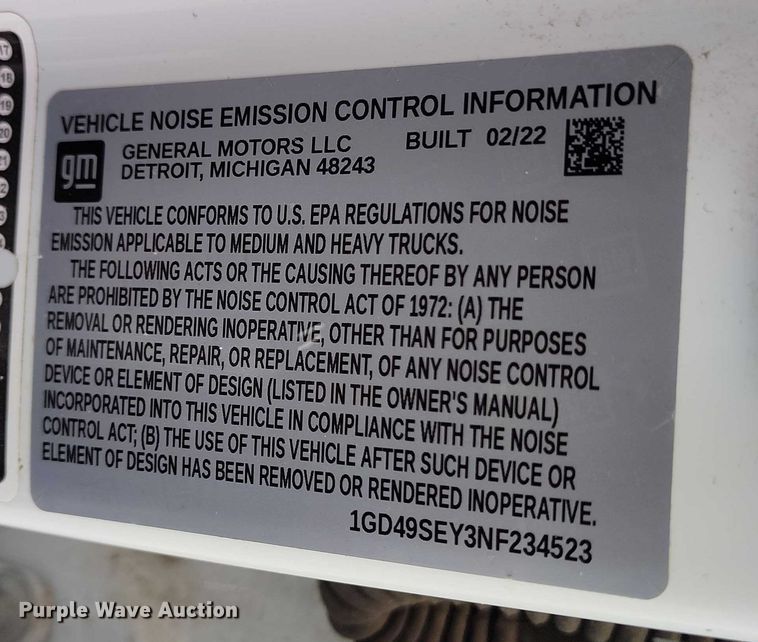 image for item DT0792 2022 GMC Sierra 3500HD Crew Cab flatbed pickup truck