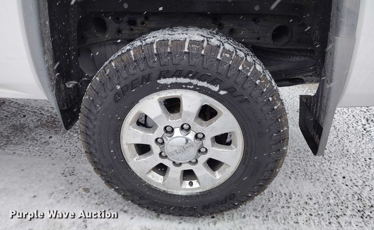 image for item DT0793 2018 GMC Sierra 2500HD Crew Cab pickup truck