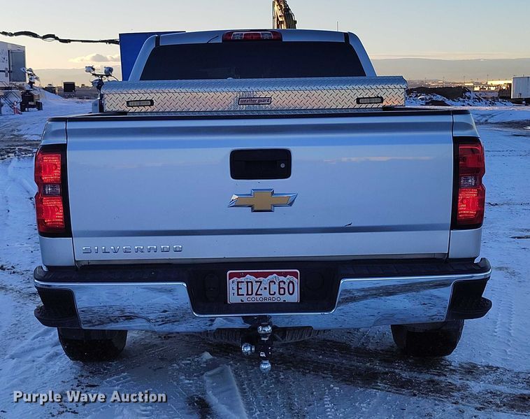 image for item DT0794 2016 Chevrolet Silverado 1500 Crew Cab pickup truck