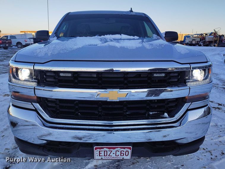 image for item DT0794 2016 Chevrolet Silverado 1500 Crew Cab pickup truck
