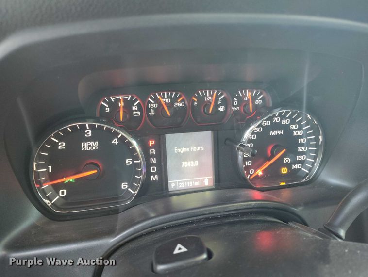 image for item DT0794 2016 Chevrolet Silverado 1500 Crew Cab pickup truck