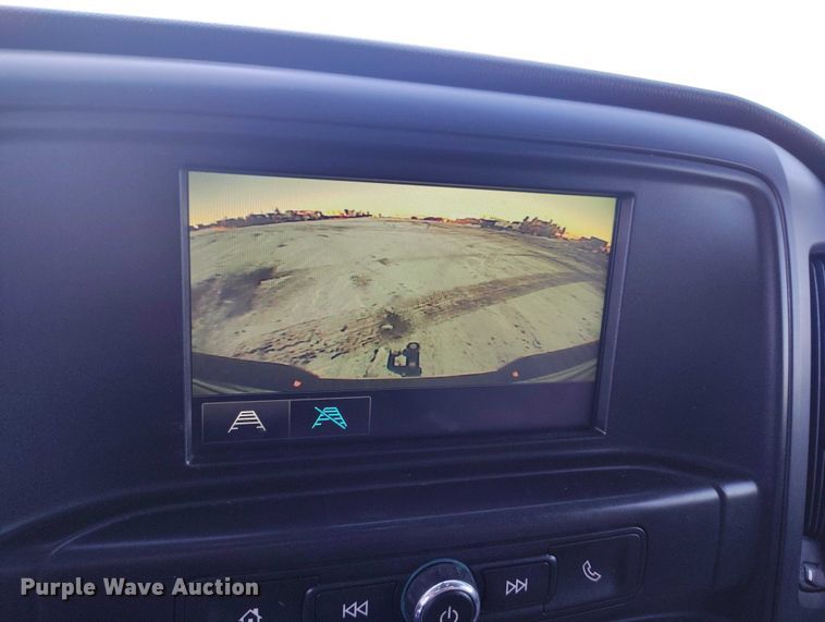 image for item DT0794 2016 Chevrolet Silverado 1500 Crew Cab pickup truck