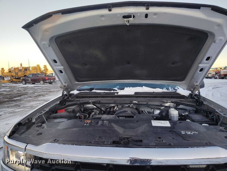 image for item DT0794 2016 Chevrolet Silverado 1500 Crew Cab pickup truck